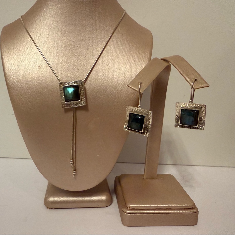 SILPADA SET NECKLACE 17” EARRINGS HAMMERED STERLING SILVER LABRADORITE CABOCHON